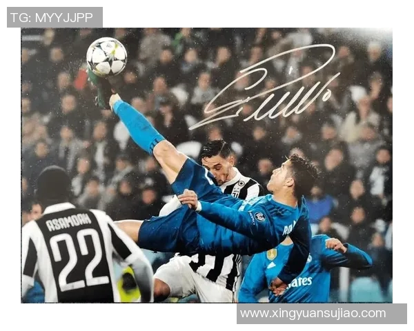 撷取球星光芒：签名献上的足球风华